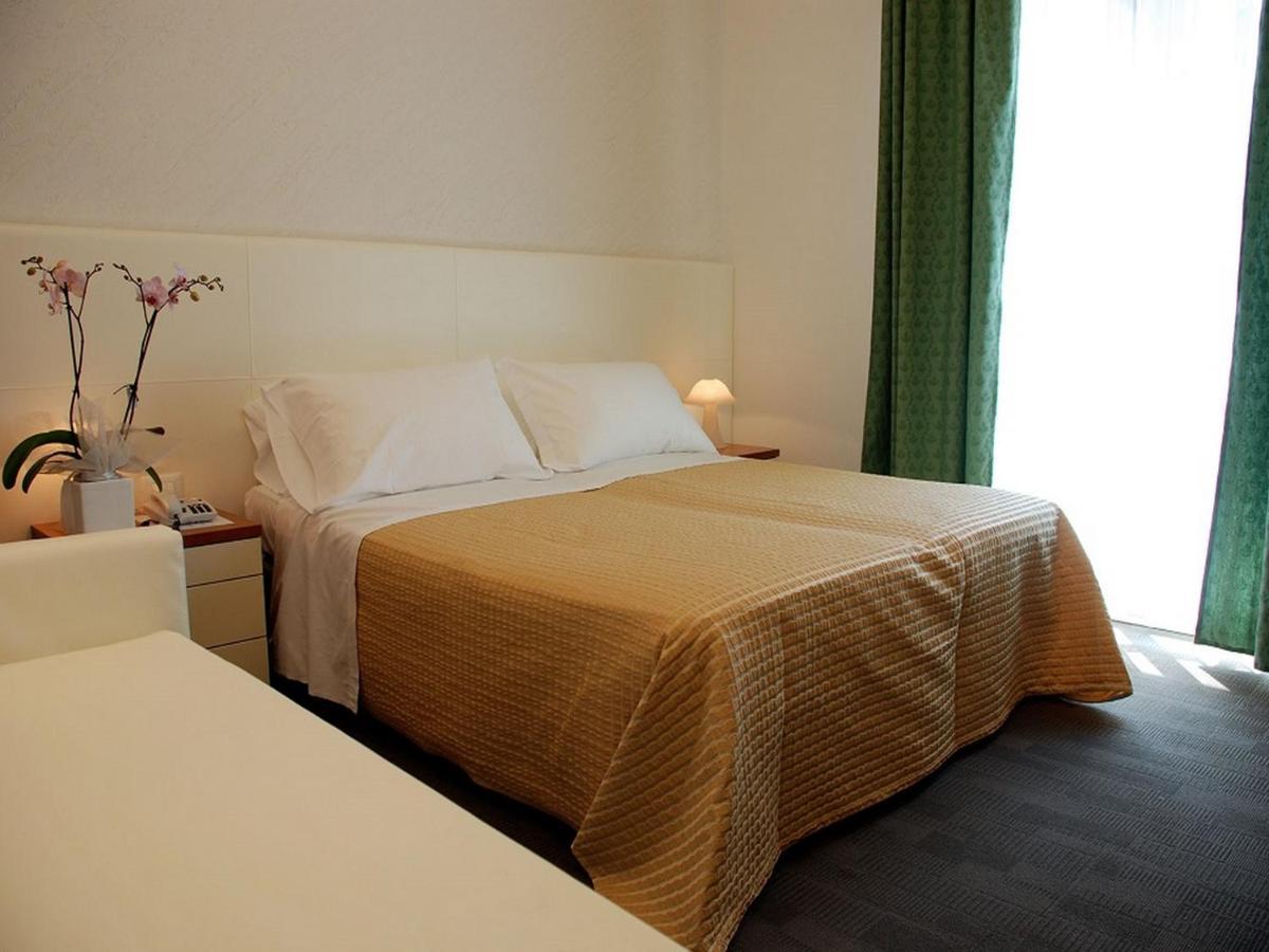 Hotel Sorriso Milano Marittima Exteriér fotografie
