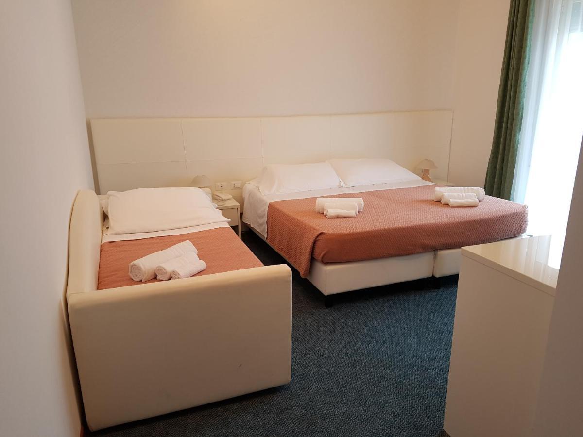 Hotel Sorriso Milano Marittima Exteriér fotografie